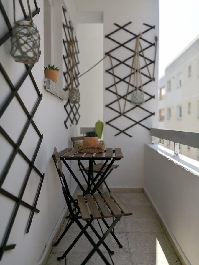 Cheerful Apartment In Nikosia Bagian luar foto
