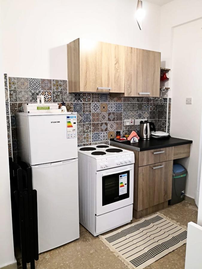 Cheerful Apartment In Nikosia Bagian luar foto