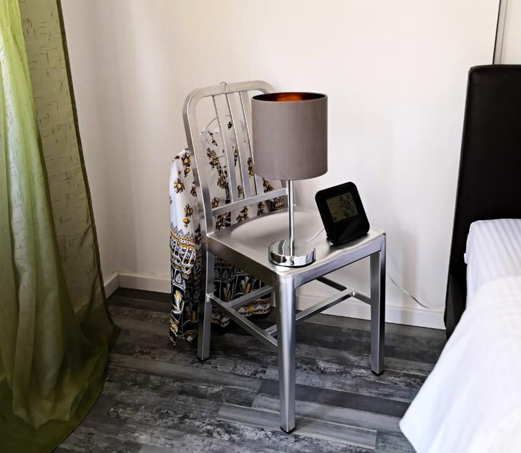 Cheerful Apartment In Nikosia Bagian luar foto